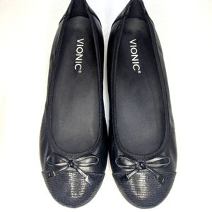 Vionic Black Leather Minna Ballet Flats Size 7